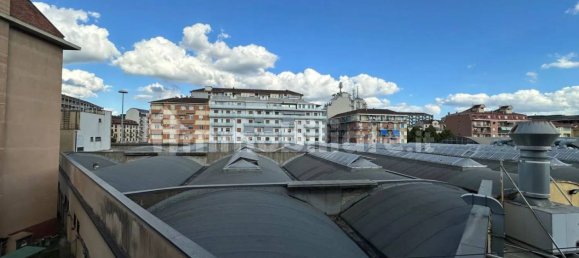 2 bedrooms Apartment in Turin, Italy No. 320127 14