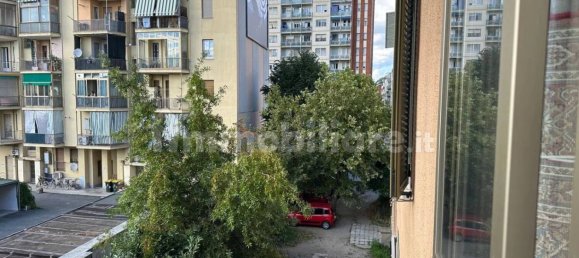 2 bedrooms Apartment in Turin, Italy No. 320127 29