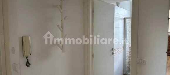 2 bedrooms Apartment in Turin, Italy No. 320127 2