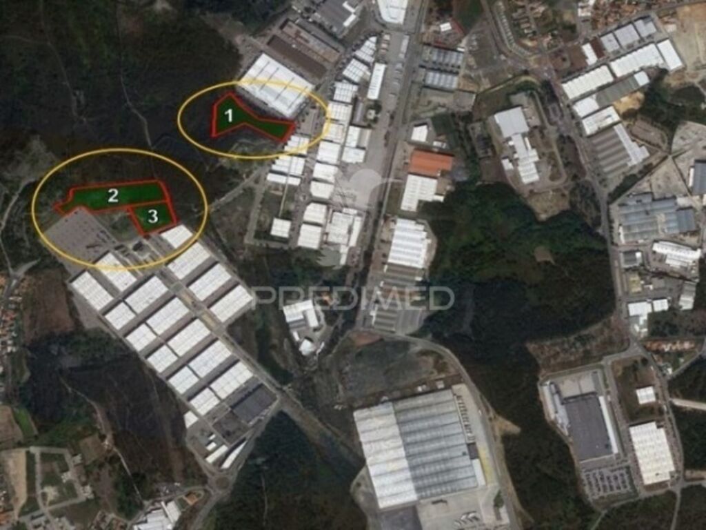 Terreno em Vilarinho das Cambas, Portugal 9900 m² N.º 33451