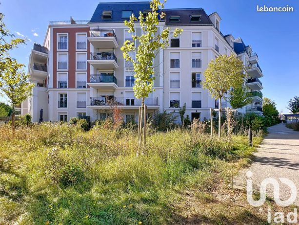 2 bedrooms Apartment in Le Blanc-Mesnil, France No. 357050