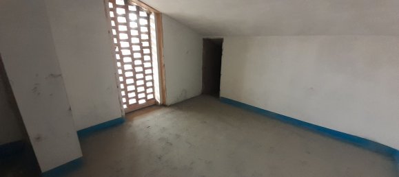 3-Zimmer Doppelhaus in Foligno, Italy, Nr. 162243 8