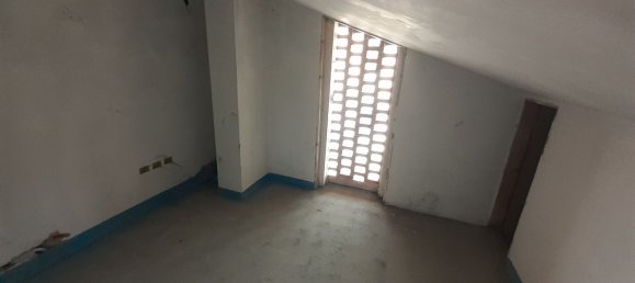 3-Zimmer Doppelhaus in Foligno, Italy, Nr. 162243 9