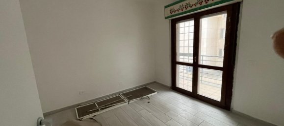 Квартира с 3 комнатами в Помеция, Италия № 46322 15