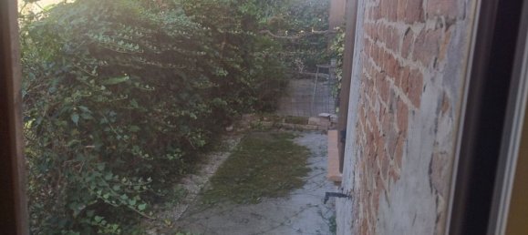 5 bedrooms House in Roccabianca, Italy No. 358371 4