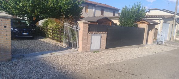 5 bedrooms House in Roccabianca, Italy No. 358371 13