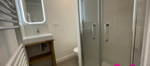 Apartamento de 1 dormitorio en Reze, France No. 108838 7