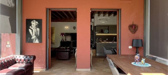 2 bedrooms Villa in Rome, Italy No. 334932 6