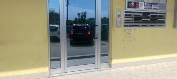 68m² Office in Aprilia, Italy No. 151174 4