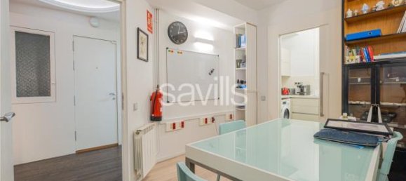 Apartamento de 3 dormitorios en Barcelona, Spain No. 182322 24