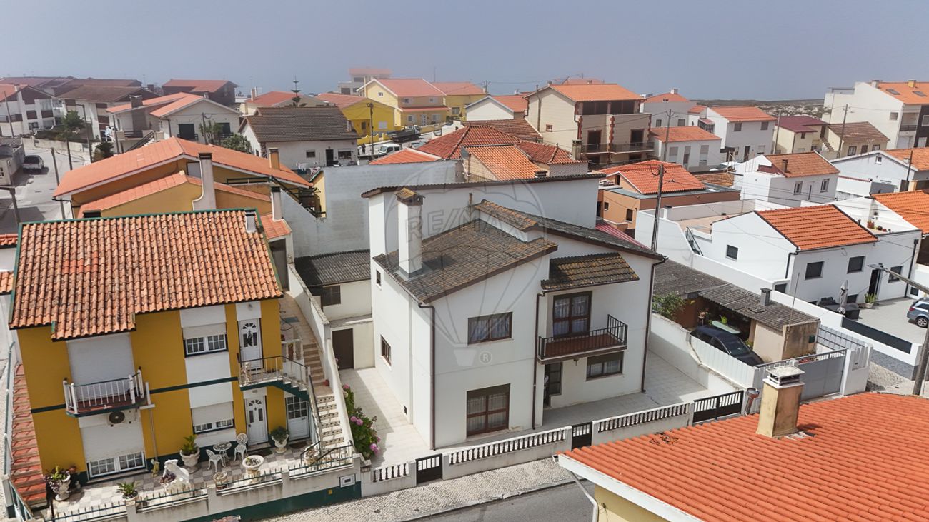 4 Schlafzimmer Haus in Sao Pedro, Portugal, Nr. 180701