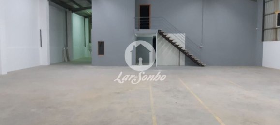 567m² Warehouse in Requiao, Portugal No. 61675 11