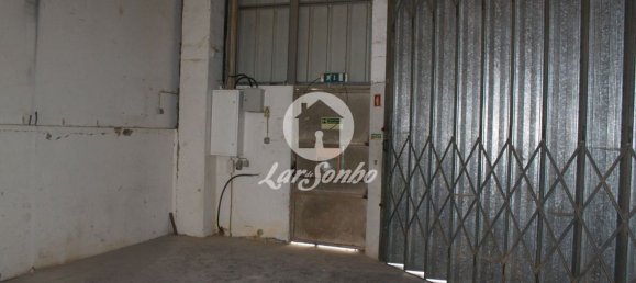 567m² Warehouse in Requiao, Portugal No. 61675 16