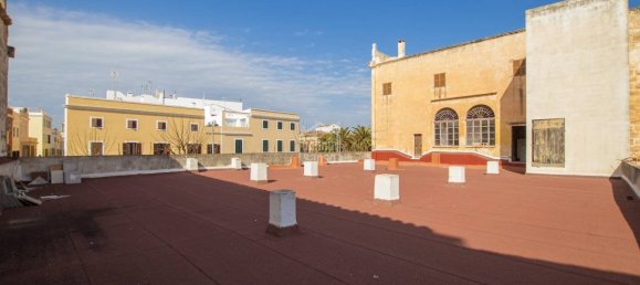 1818m² Commercial property in Ciutadella De Menorca, Spain No. 1355 7