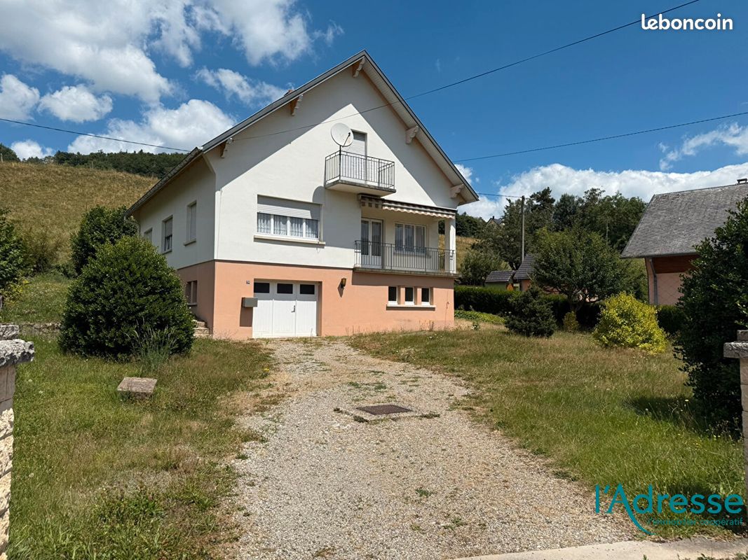 2 bedrooms House in Orbey, France No. 281022