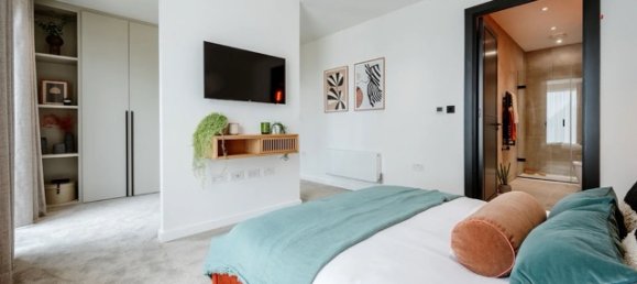 5 Schlafzimmer Haus in Enfield, United Kingdom, Nr. 3299 22