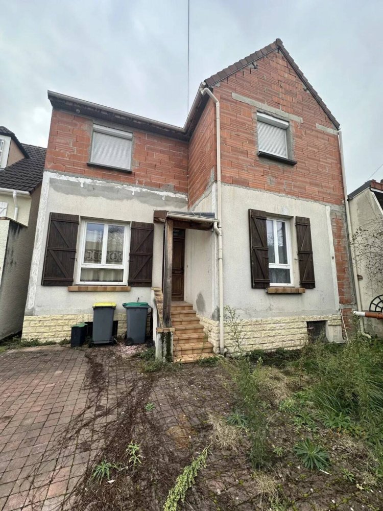 5 Schlafzimmer Haus in Tremblay-en-France, France, Nr. 164672