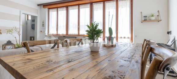 2 bedrooms Apartment in Venegono Superiore, Italy No. 332218 6