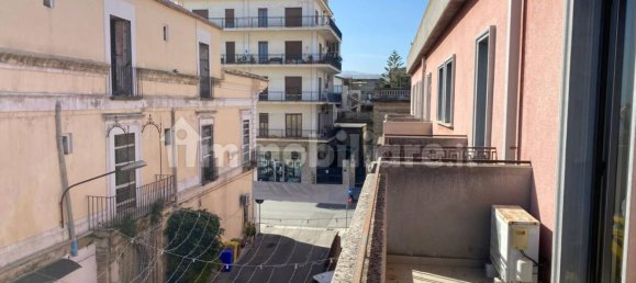 4 rooms Office in Siderno, Italy No. 211233 20