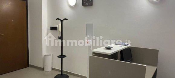 4 rooms Office in Siderno, Italy No. 211233 6