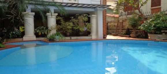 4 Schlafzimmer Villa in Tay Ho, Vietnam, Nr. 1946 5