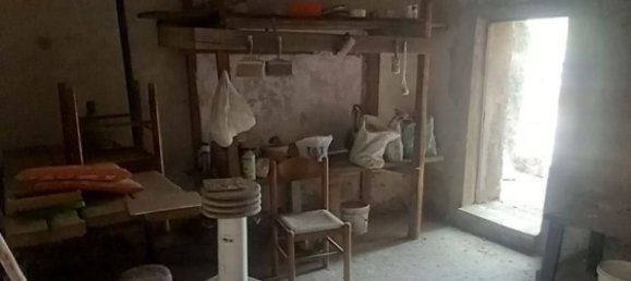 Коммерческая недвижимость 17м² в Сомма Везувиана, Италия № 317252 10