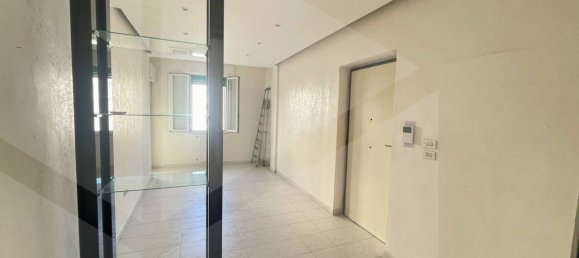 3 rooms Apartment in Molfetta, Italy No. 20455 6