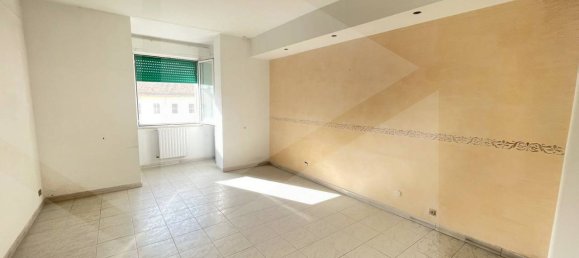 3 rooms Apartment in Molfetta, Italy No. 20455 2