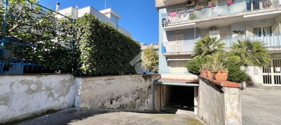 Garagem em Mugnano di Napoli, Italy 27 m² N.º 165312 12