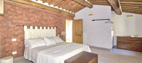 5 rooms Duplex in Gaiole in Chianti, Italy No. 253784 8
