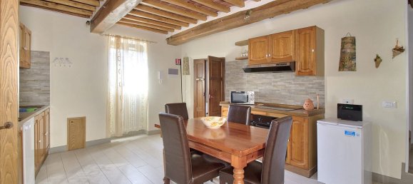 5 rooms Duplex in Gaiole in Chianti, Italy No. 253784 3