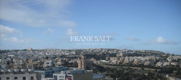 2 bedrooms Penthouse in Saint Julian's, Malta No. 3704 4