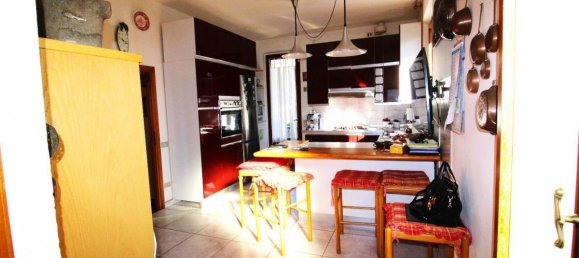 4 Schlafzimmer Villa in Bagno a Ripoli, Italy, Nr. 1439 9