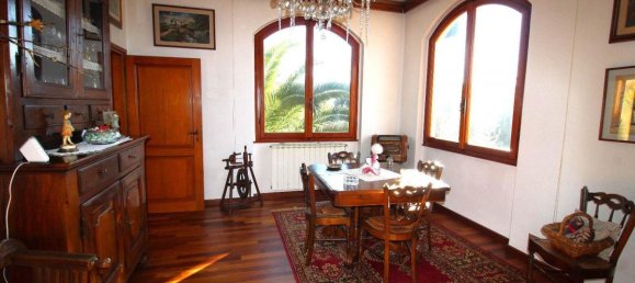 4 Schlafzimmer Villa in Bagno a Ripoli, Italy, Nr. 1439 7