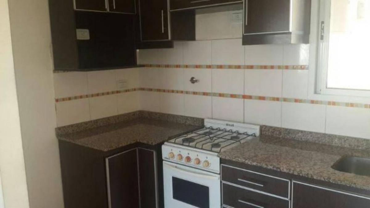 2 bedrooms Apartment in General San Martin, Argentina No. 427