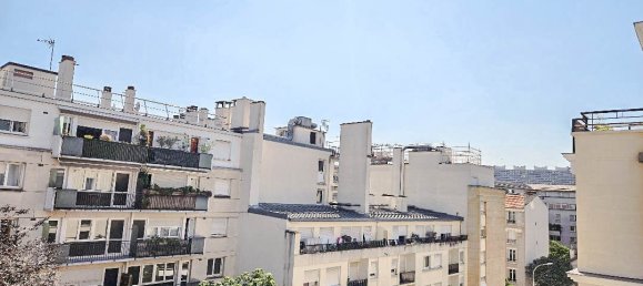 1 bedroom Apartment in Courbevoie, France No. 167411 22