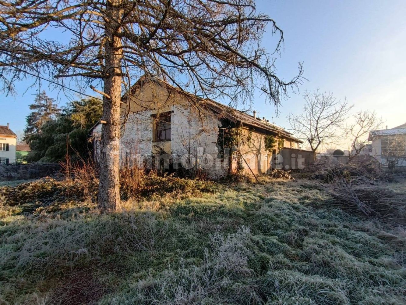 1600m² Land in Alessandria, Italy No. 69514