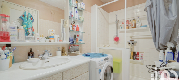 2 Schlafzimmer Wohnung in Ivry-sur-Seine, France, Nr. 322023 8