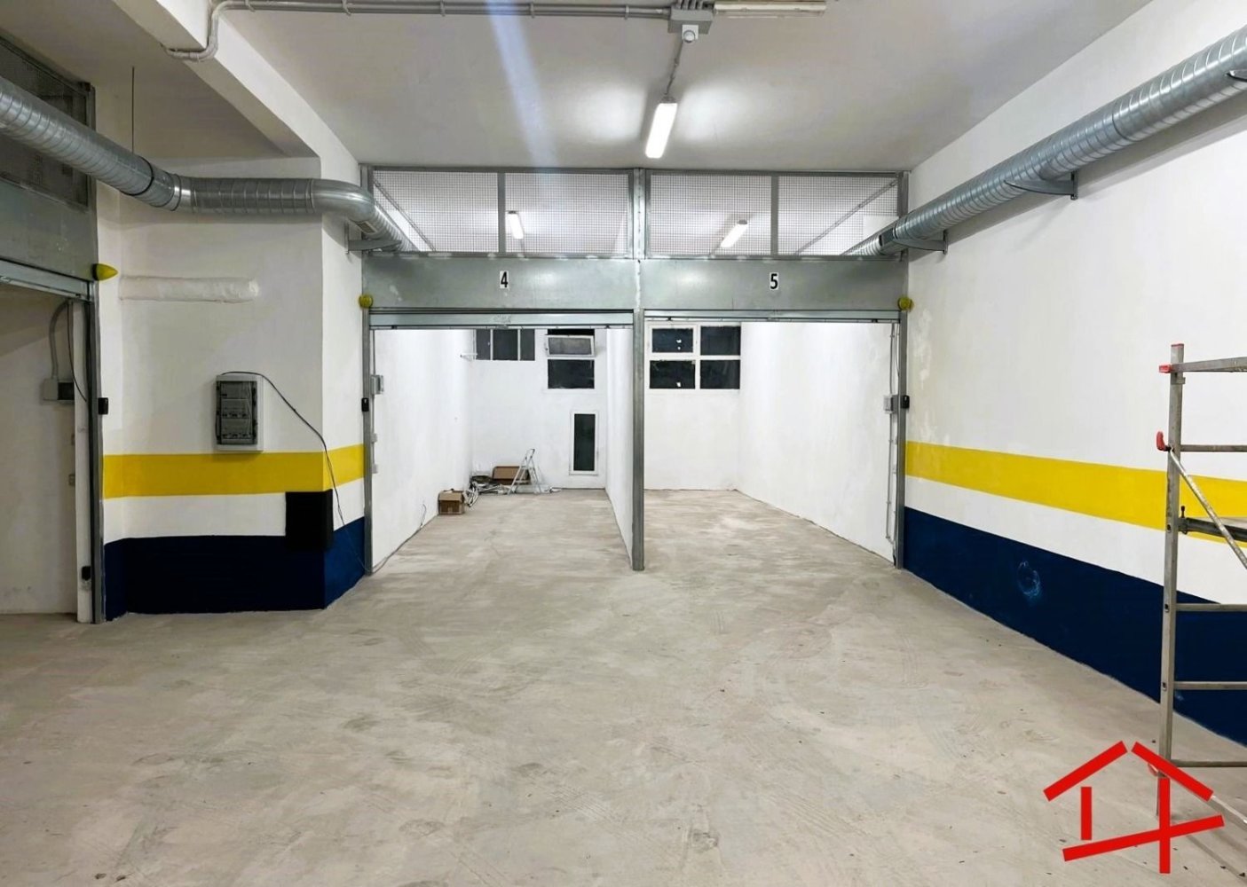 Garaje en Rome, Italy 21 m² No. 205534