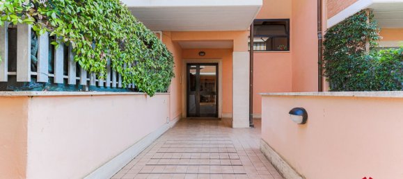 3غرفة شقة في Rome, Italy رقم 203021 47