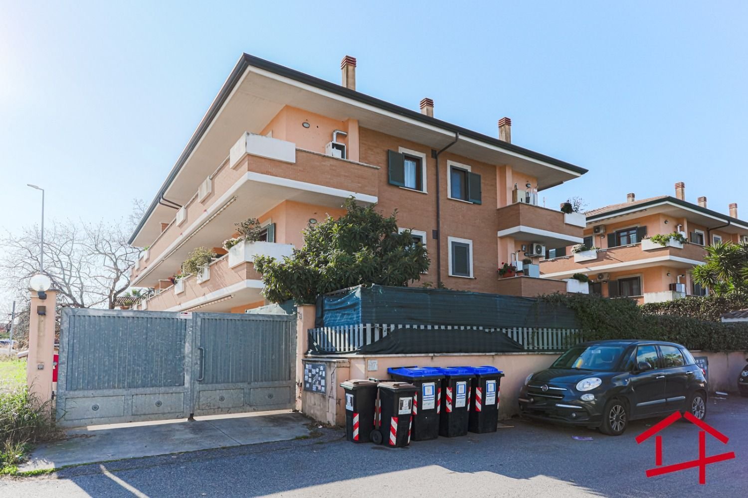 3غرفة شقة في Rome, Italy رقم 203021