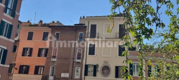 1 room Commercial property in Rome, Italy No. 59809 9