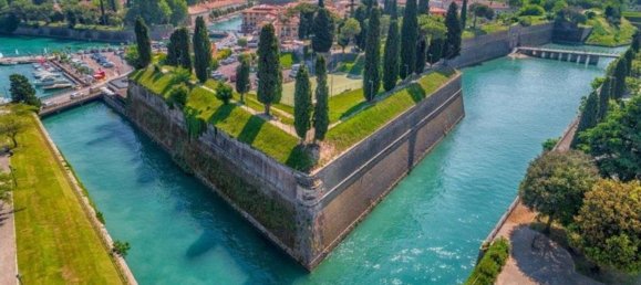 2 bedrooms Apartment in Peschiera del Garda, Italy No. 341097 9