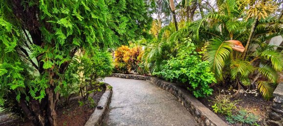 Земельный участок с 6 спальнями в Калибиши, Доминика № 17 18