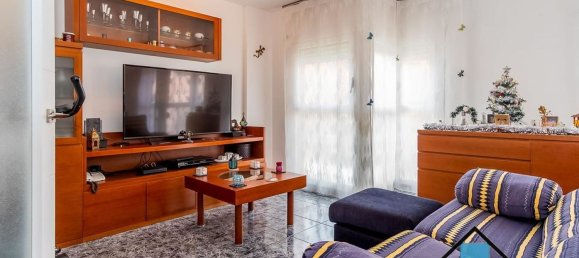 3 bedrooms House in Alagon, Spain No. 62006 3