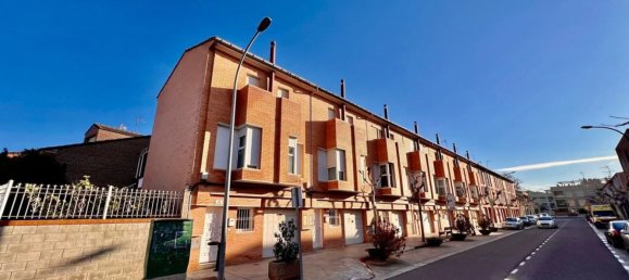 3 bedrooms House in Alagon, Spain No. 62006 2