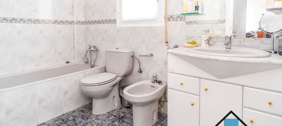 3 bedrooms House in Alagon, Spain No. 62006 14