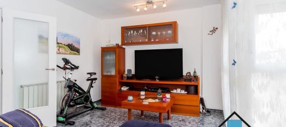 3 bedrooms House in Alagon, Spain No. 62006 5