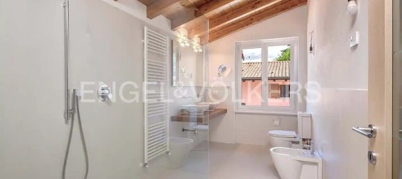 3 Schlafzimmer Villa in Menaggio, Italy, Nr. 127858 9