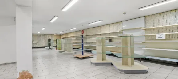 5 rooms Building in Biberach, Germany No. 83417 38